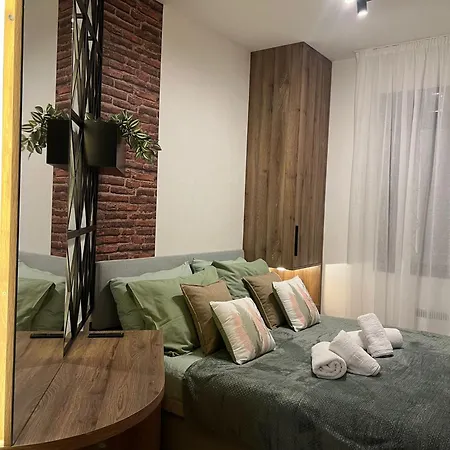 Balkan Square Forest Mm * Zlatibor