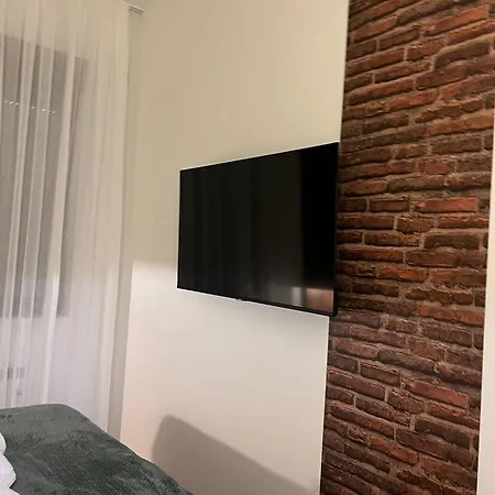 Balkan Square Forest Mm Appartement