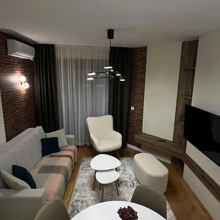 Balkan Square Forest Mm Appartement *